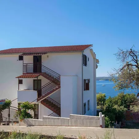 Apartments And Rooms By The Sea Zavala, Hvar - 8784