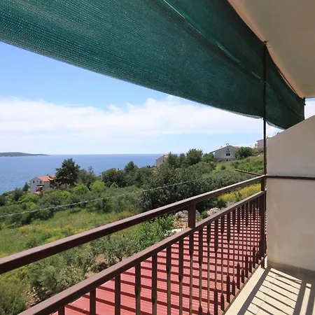 And By The Sea Zavala, Hvar - 8784 בית הארחה