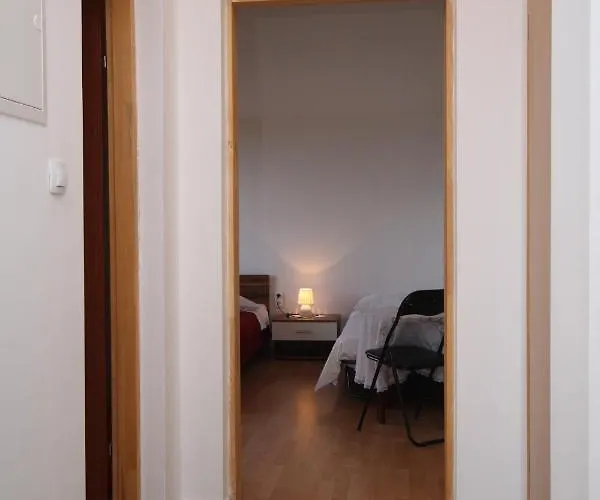 Apartments And Rooms By The Sea Zavala, Hvar - 8784 Гостевой дом Завала